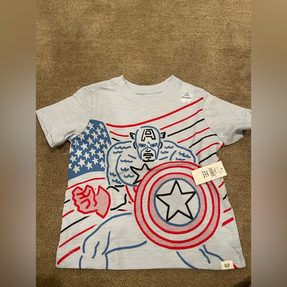 Captain America Graphic T-Shirt